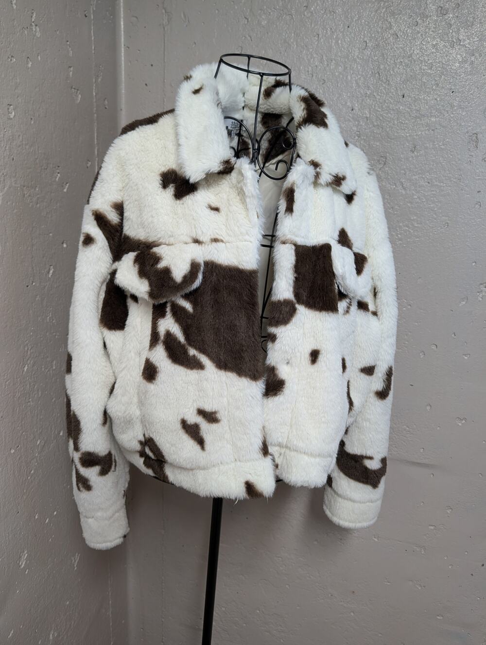 Stoosh by 26 International Cow Print Faux Fur Jacket Brown White Size L